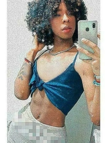 Culona guapa entre las acompañantes VIP más atractivas