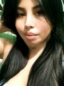 Alessia es una de las putas más solicitadas hoy