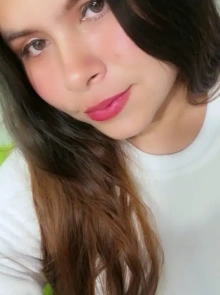 Book actualizado de MISHA ESTRELLIT, una chica de compañía de alta gama