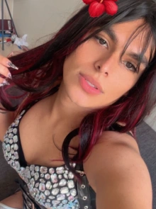 Descubre a Sofia, la mujer de alto nivel que buscas