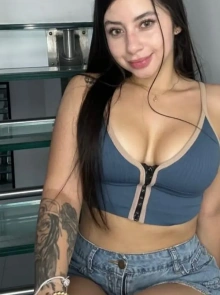Estefania Lina, elegancia y clase como escort en Linares