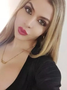 Adhara ramos, elegancia y clase como escort en La Calera