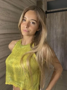 Descubre mujeres como Sofia en nuestro listado de acompañantes VIP